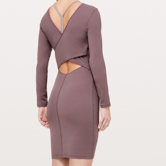 ➕ NWT lululemon contour dress long sleeve antique - Picture 4 of 5